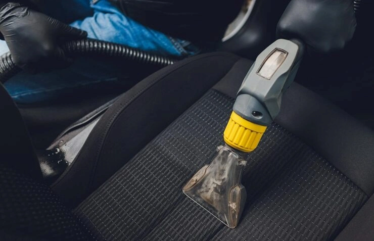 Limpeza de carpete automotivo